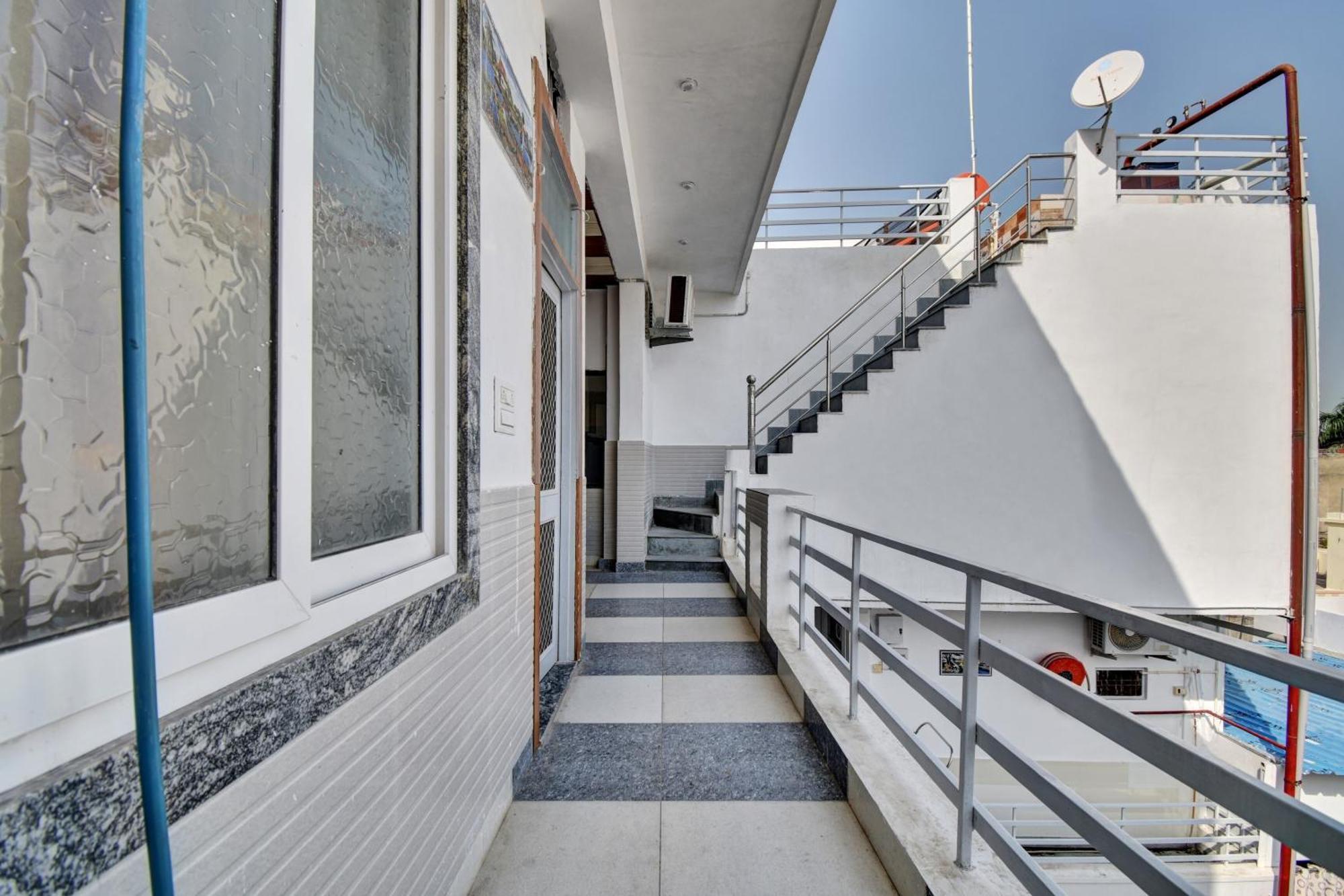 Oyo Flagship Apna Guest House 코타 외부 사진