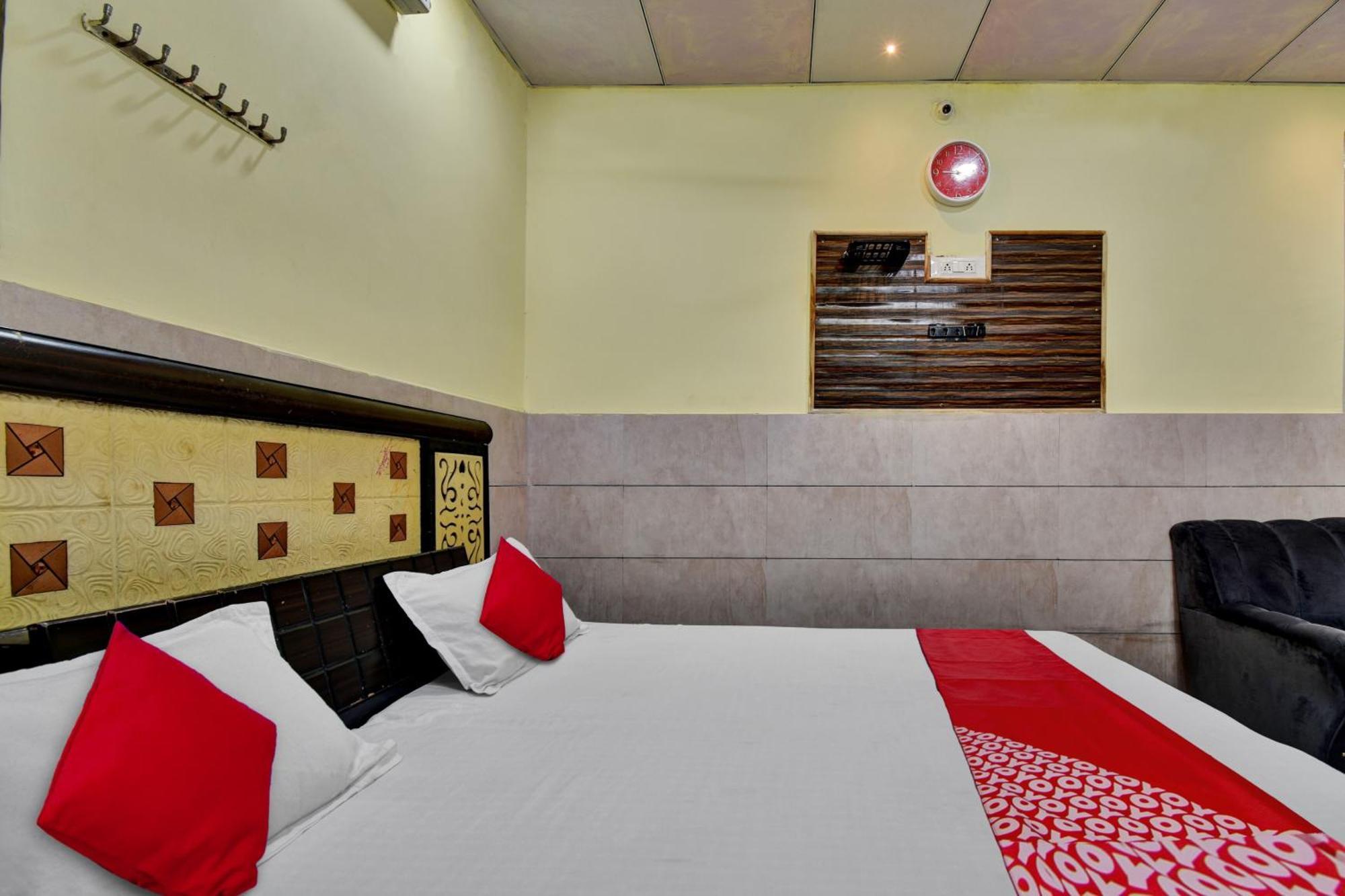 Oyo Flagship Apna Guest House 코타 외부 사진