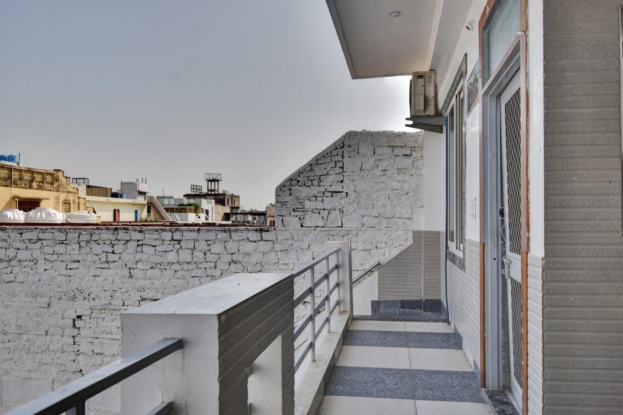 Oyo Flagship Apna Guest House 코타 외부 사진